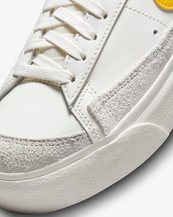 Nike Blazer Low Platform sail vivid sulfur DJ0292-111 Im Angebot – Bild 3