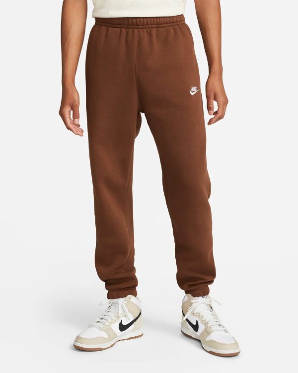Nike Sportswear Club Jogginghose Fleece cacao wow BV2737-259 Im Angebot